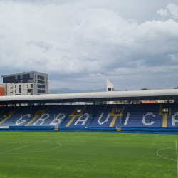 Stadionkoorts groundhopping - Stadion Grbavica van FK Željezničar Sarajevo - Bosnië en Herzegovina