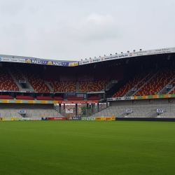 Achter de Kazerne - KV Mechelen -Stadionkoorts Groundhopping - Peter Dekker