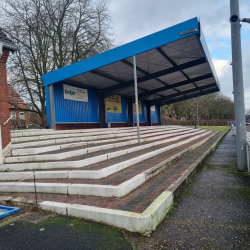 Hoheellern stadion van VfL Germania Leer- Stadionkoorts - Peter Dekker