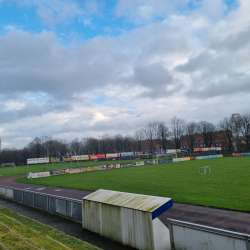 Hoheellern stadion van VfL Germania Leer- Stadionkoorts - Peter Dekker