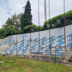 Selman Stërmasi Stadion van KF Tirana (Albanië) - Stadionkoorts Groundhopping