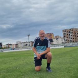 Het Niko Dovanastadion van KS Teuta Durrës (Albanië) - Stadionkoorts Groundhopping