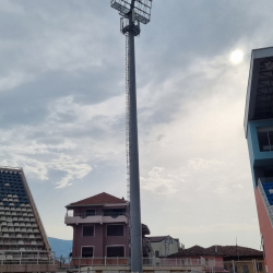 Het Loro Boriçis stadion van KS Vllaznia in Shkodër (Albanië) - Stadionkoorts Groundhopping