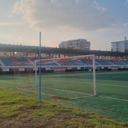 Tomori Stadium van FK Tomori in Berat (Albanië) -Stadionkoorts Groundhopping