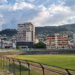 Gjirokastra Stadion van KS Luftëtari Gjirokastër (Albanië) - Stadionkoorts Groundhopping - Peter Dekker