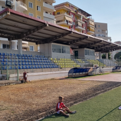 Stadionkoorts groundhopping - Andon Lapa van K.F. Butrinti in Sarande - Albanie