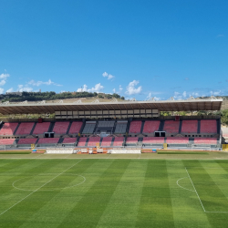 Stadionkoorts groundhopping - Ta' Qalistadion - Nationale stadion Malta 