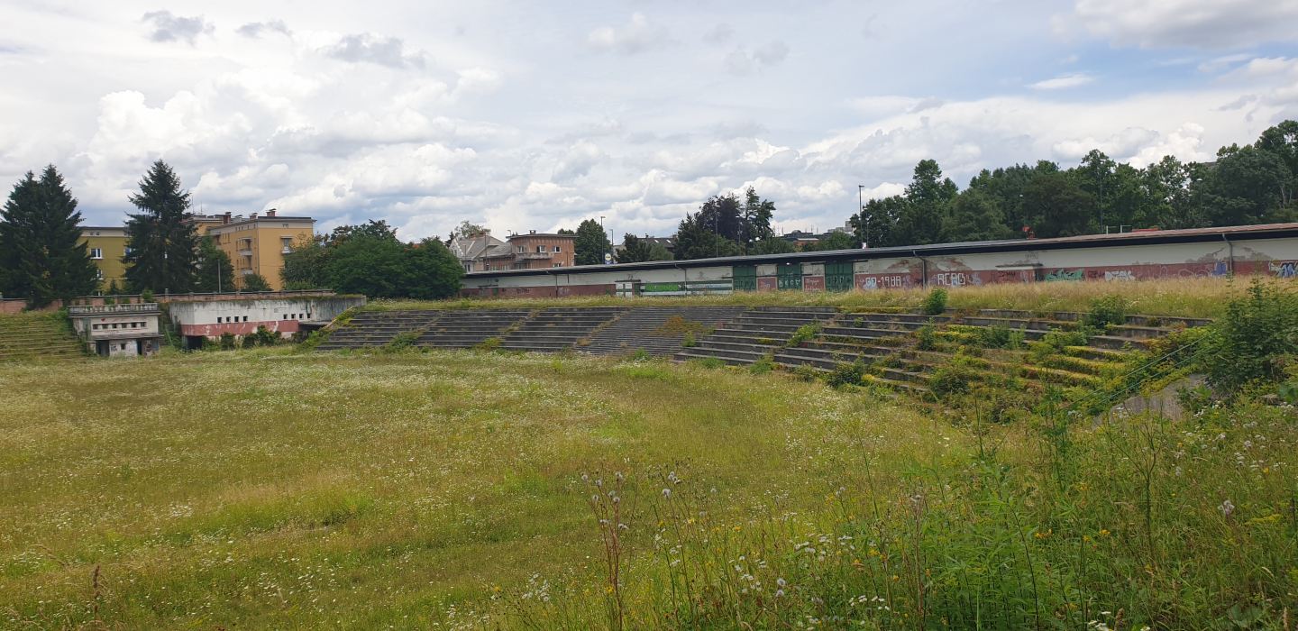 Bežigradstadion in Ljubljana in Slovenië - Stadionkoorts.nl