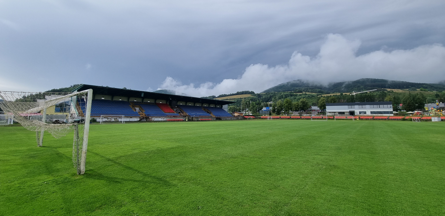 Sportovy Stadion van Brezno (Slowakije) - Stadionkoorts Groundhopping